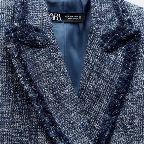 ZARA TEXTURED SHORT BLAZER - Picture 8 of 11